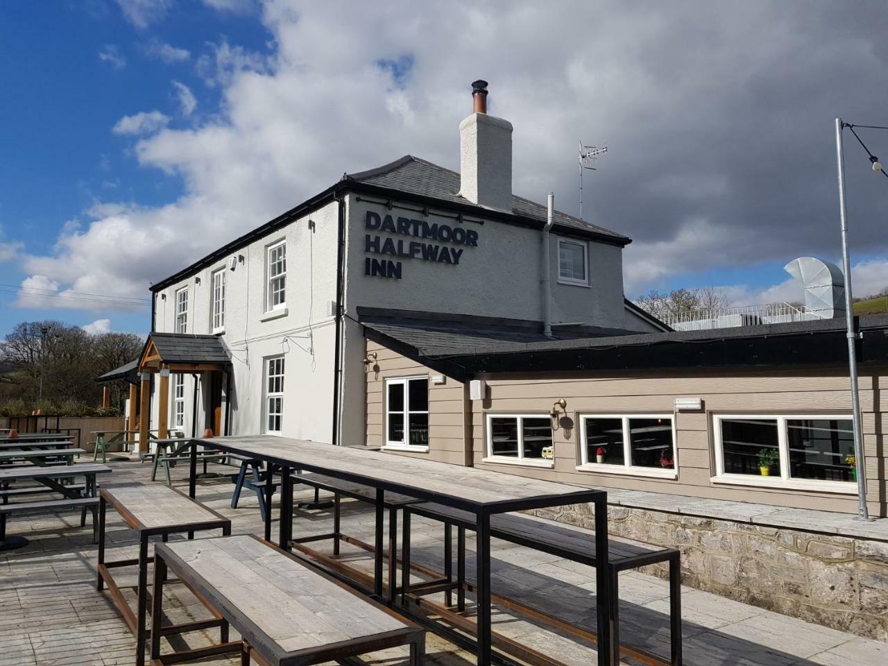 Dartmoor Halfway Inn Ньютон-Аббот Екстер'єр фото